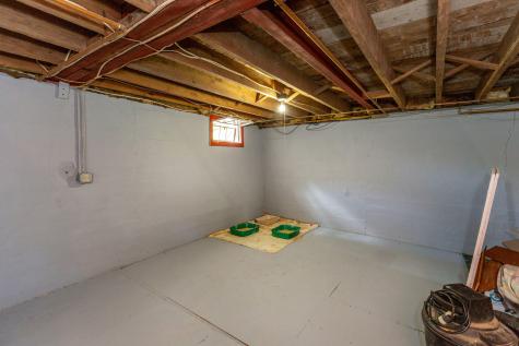 355 East Avenue Lewiston ME 04240