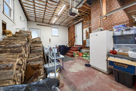 20 Thompson Road Veazie ME 04401