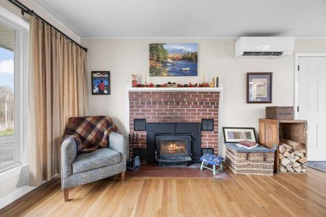 20 Thompson Road Veazie ME 04401