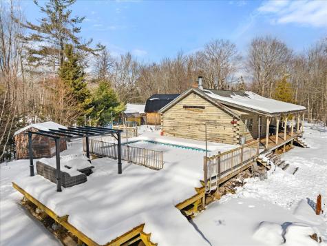 12 Irish Lane Winterport ME 04496