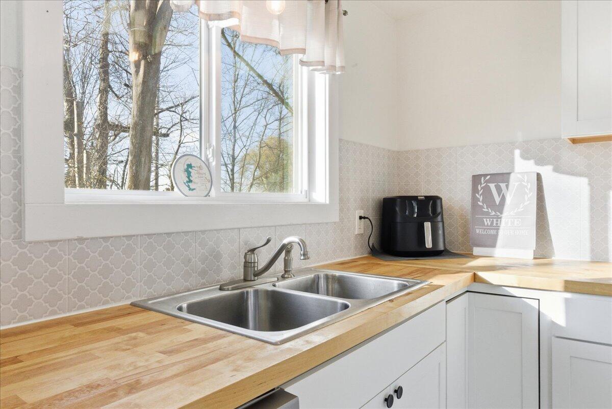 394 Highland Avenue Gardiner ME 04345