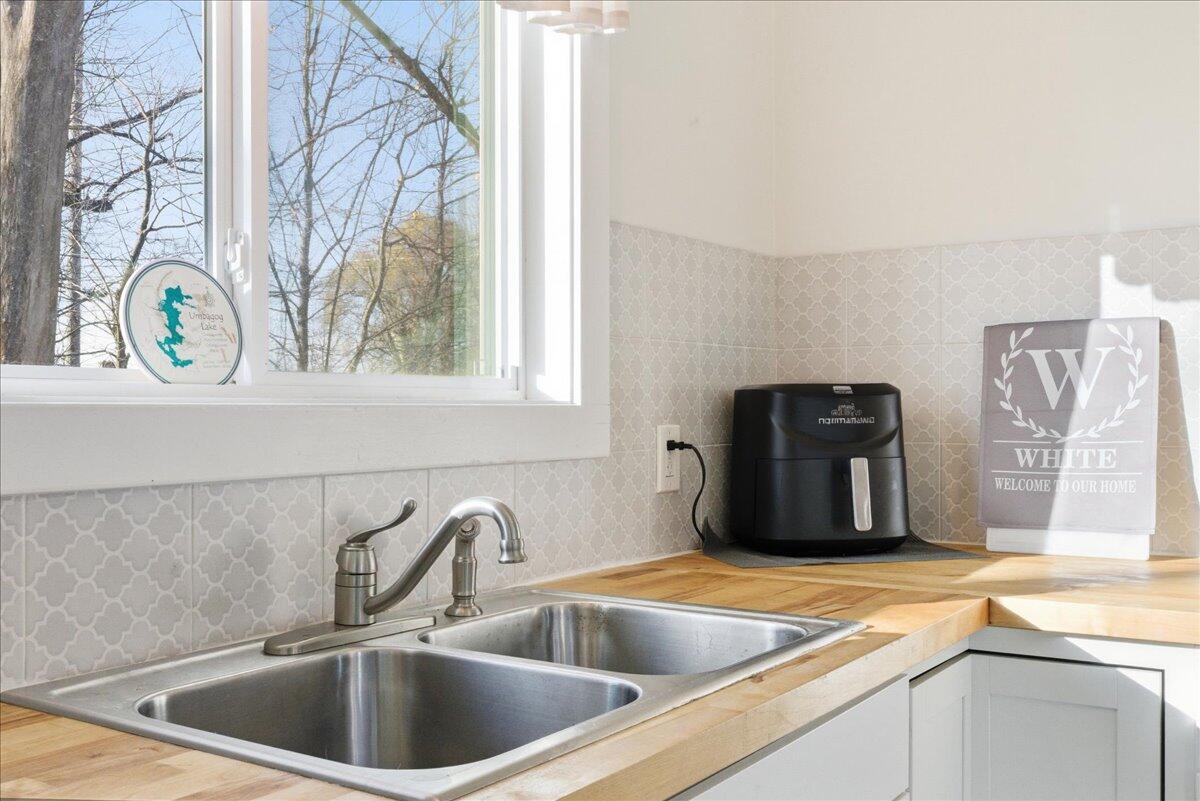 394 Highland Avenue Gardiner ME 04345