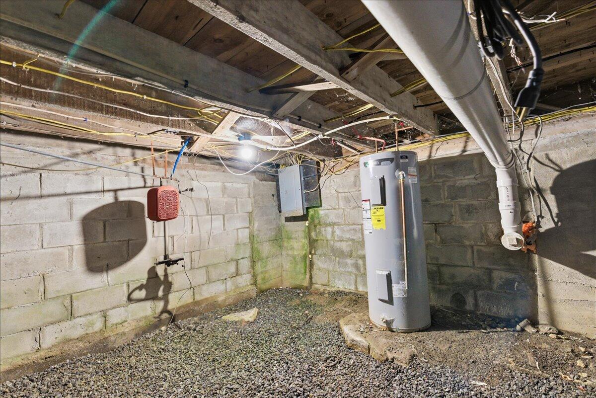 394 Highland Avenue Gardiner ME 04345