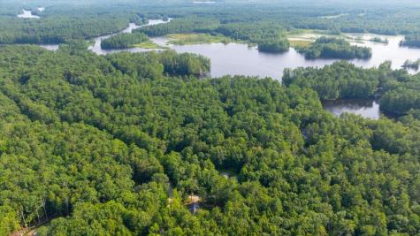 3 Ivy Circle Limerick ME 04048