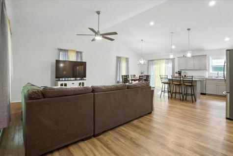 3 Ivy Circle Limerick ME 04048