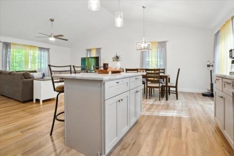 3 Ivy Circle Limerick ME 04048