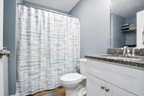 3 Ivy Circle Limerick ME 04048