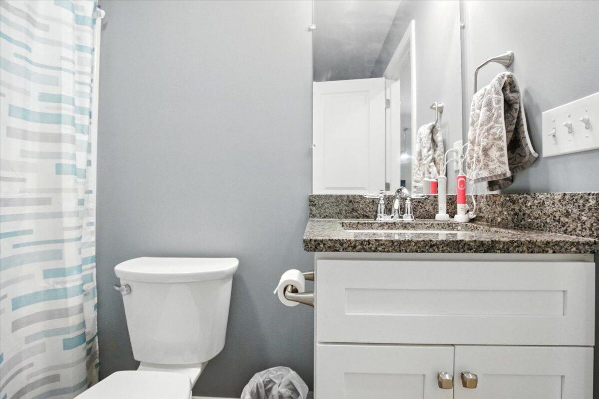 3 Ivy Circle Limerick ME 04048