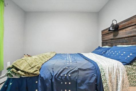 3 Ivy Circle Limerick ME 04048