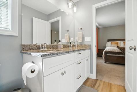 3 Ivy Circle Limerick ME 04048