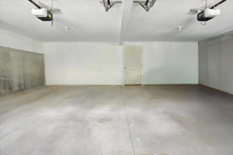 3 Ivy Circle Limerick ME 04048