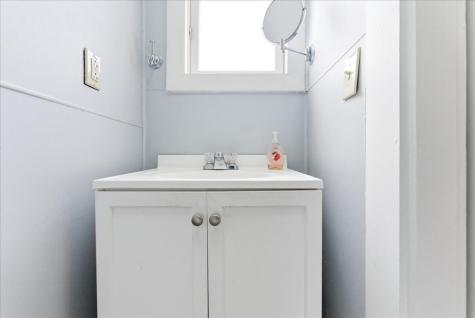 18 Cushman Street Augusta ME 04330