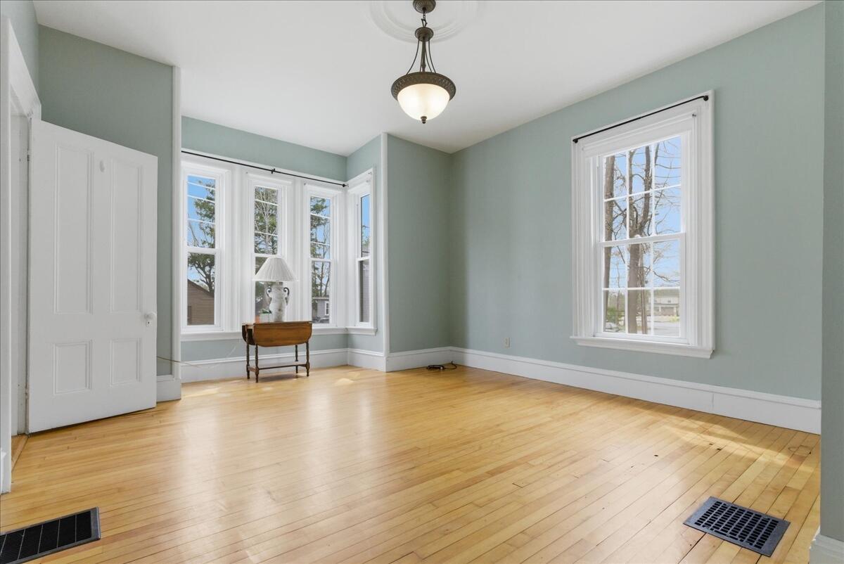 18 Cushman Street Augusta ME 04330