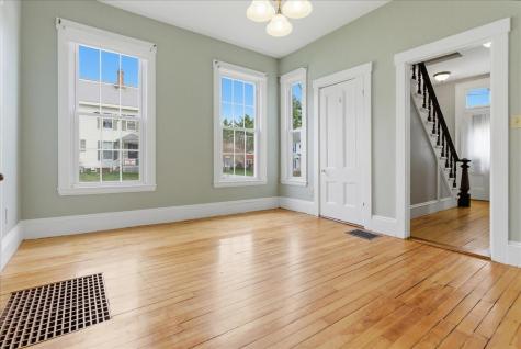 18 Cushman Street Augusta ME 04330