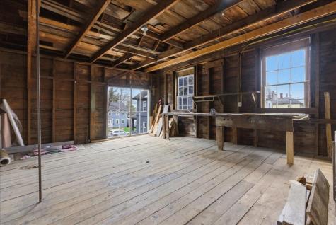 18 Cushman Street Augusta ME 04330