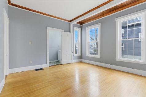 18 Cushman Street Augusta ME 04330