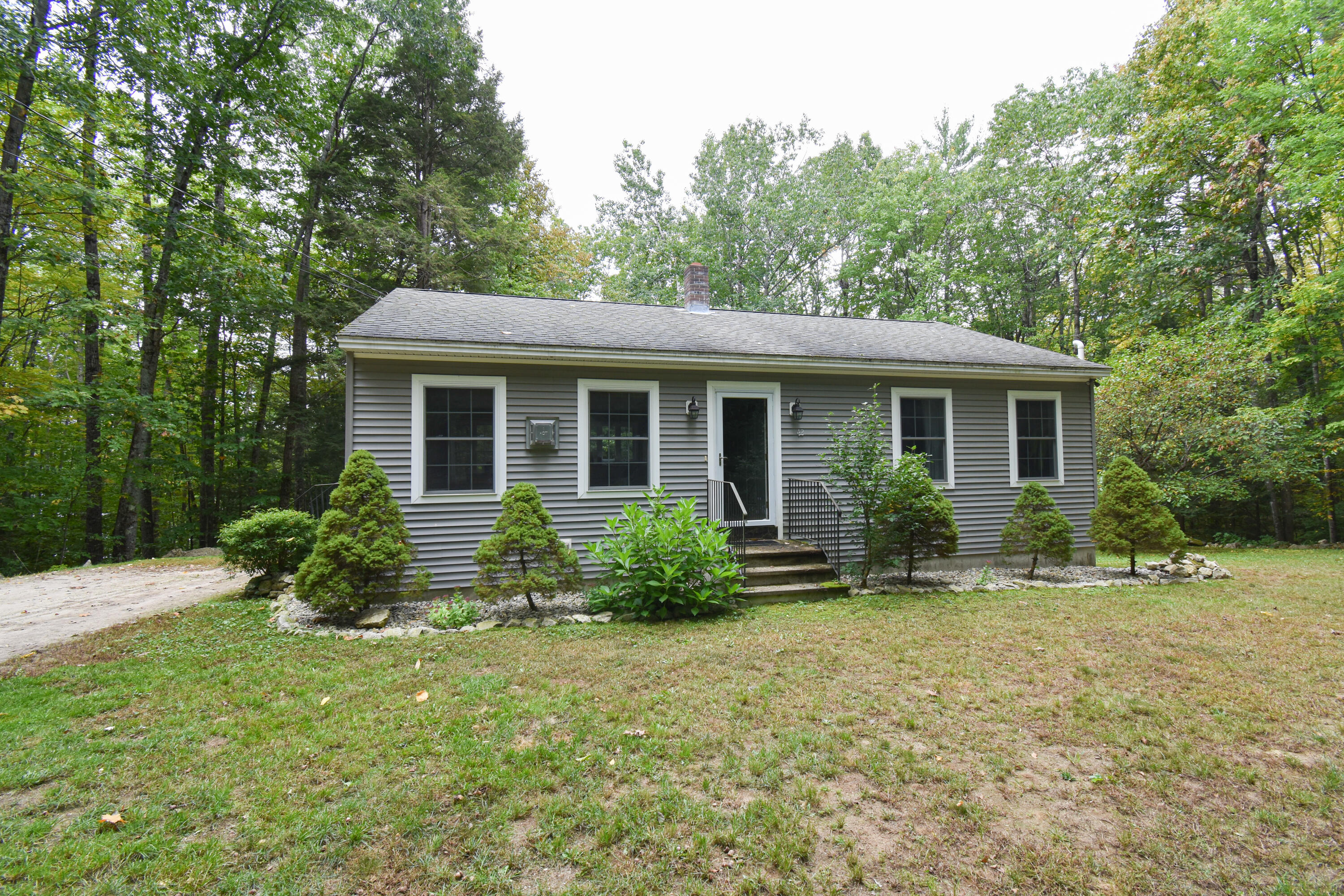 42 Cleve Tripp Road Poland ME 04274