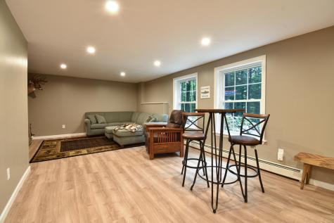 42 Cleve Tripp Road Poland ME 04274