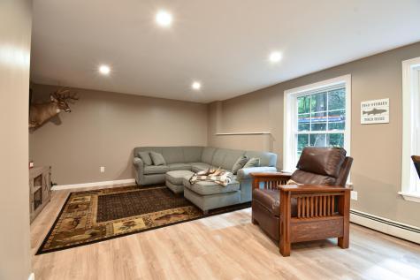 42 Cleve Tripp Road Poland ME 04274