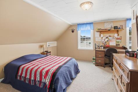 668 Fletcher Road Auburn ME 04210