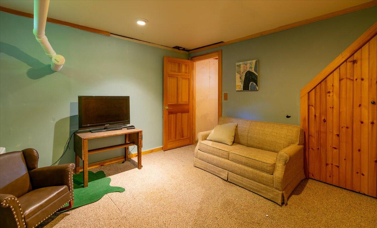 393 Searsmont Road Lincolnville ME 04849