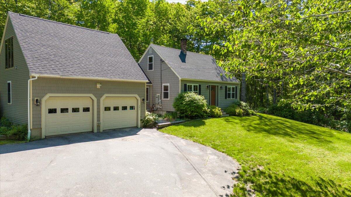 393 Searsmont Road Lincolnville ME 04849