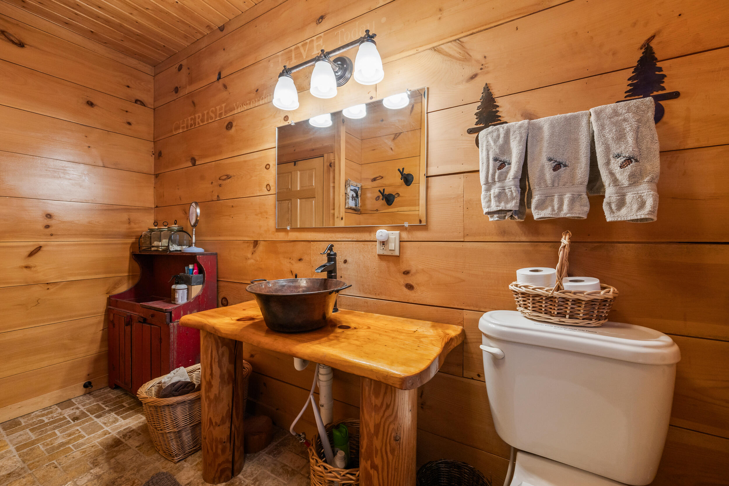 157 Kendall Farm Trail Dallas Plt ME 04970