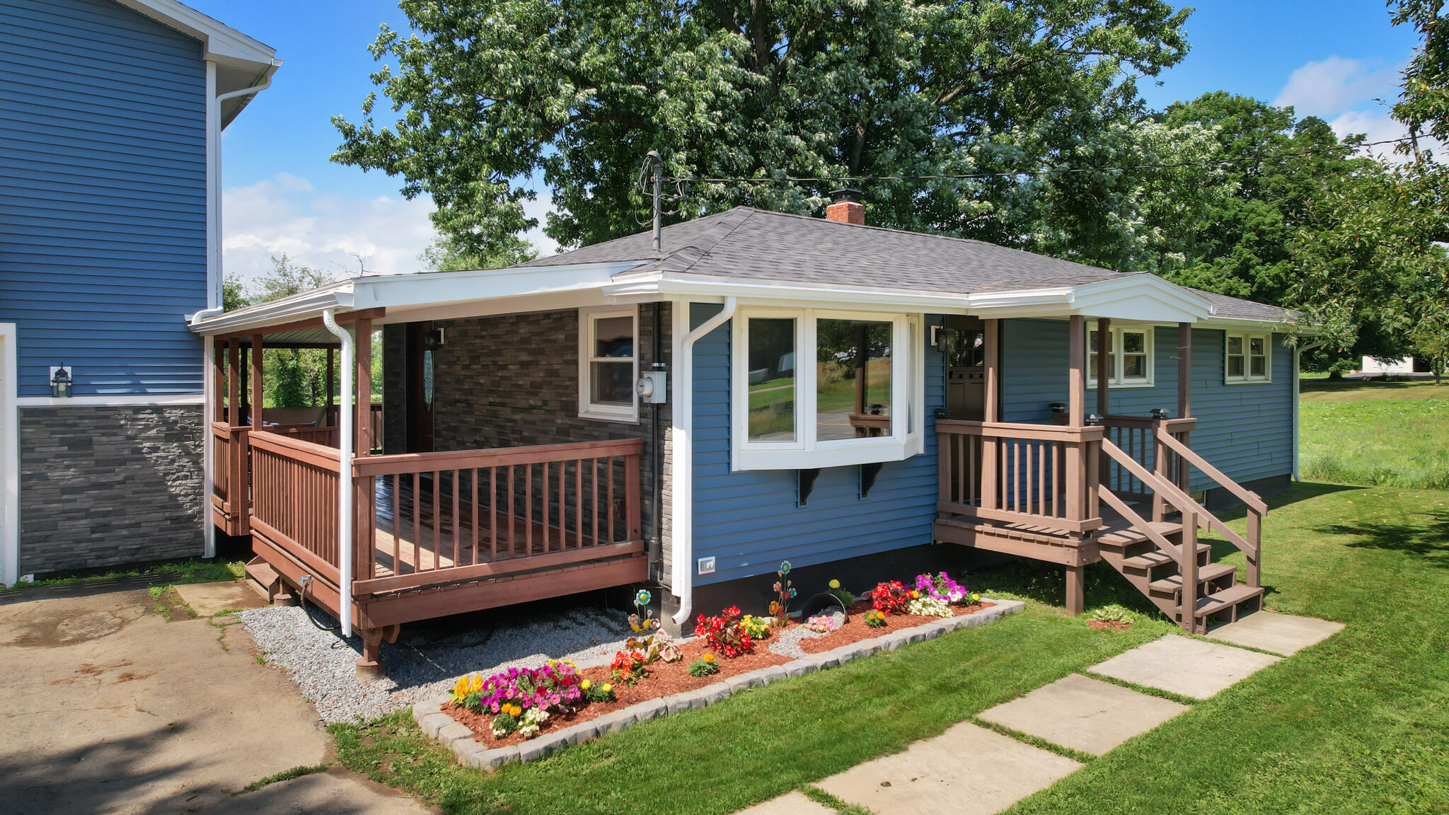 513 Main Street Corinth ME 04427