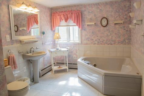 286 Burnt Mill Road Wells ME 04090