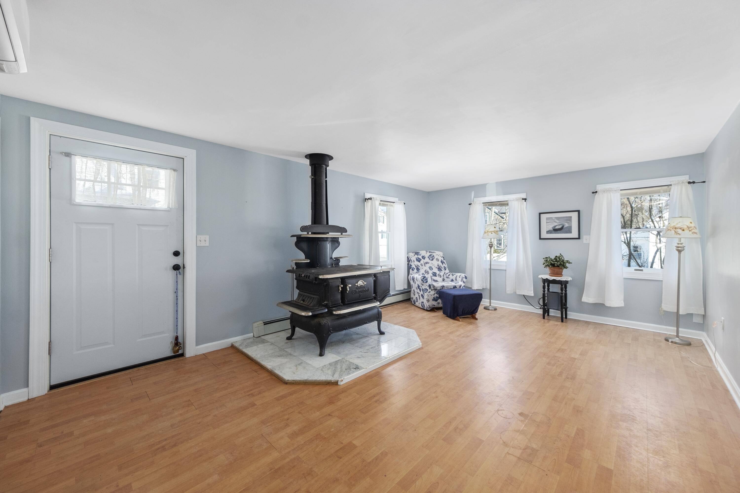 58 Warren Street Rockland ME 04841