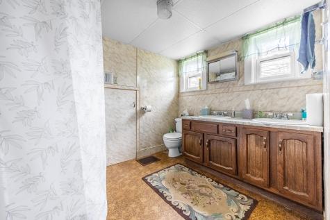 2546 Route 2 Hermon ME 04401