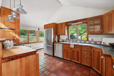 38 Collins Cove Lane Cushing ME 04563