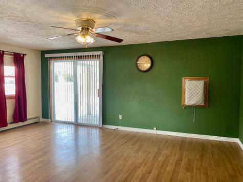 31 Androscoggin Avenue Lewiston ME 04240
