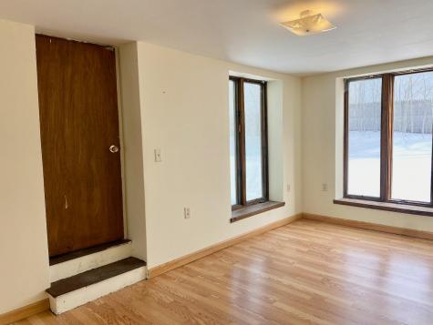 31 Androscoggin Avenue Lewiston ME 04240