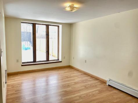 31 Androscoggin Avenue Lewiston ME 04240