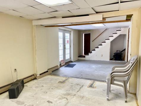 31 Androscoggin Avenue Lewiston ME 04240