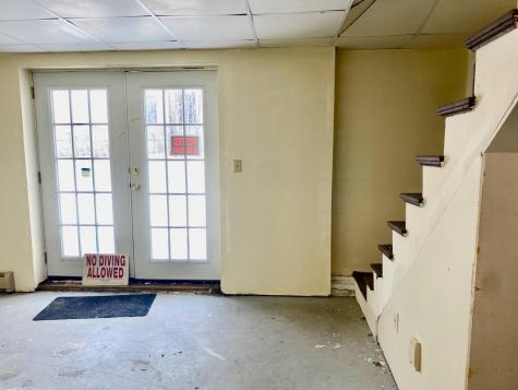 31 Androscoggin Avenue Lewiston ME 04240