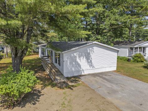 16 Larry Lane Brunswick ME 04011