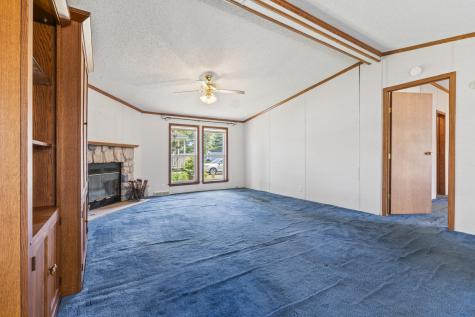 16 Larry Lane Brunswick ME 04011