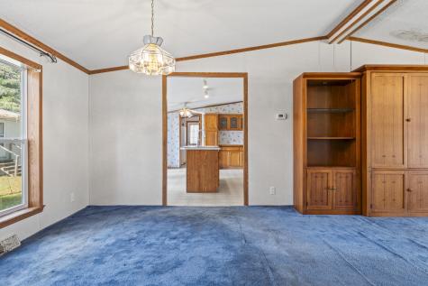 16 Larry Lane Brunswick ME 04011