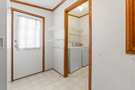 16 Larry Lane Brunswick ME 04011