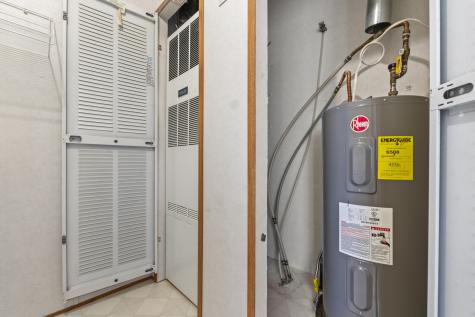 16 Larry Lane Brunswick ME 04011