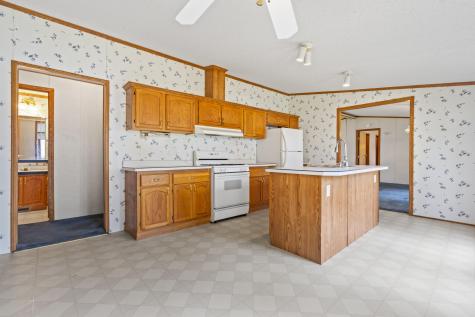 16 Larry Lane Brunswick ME 04011