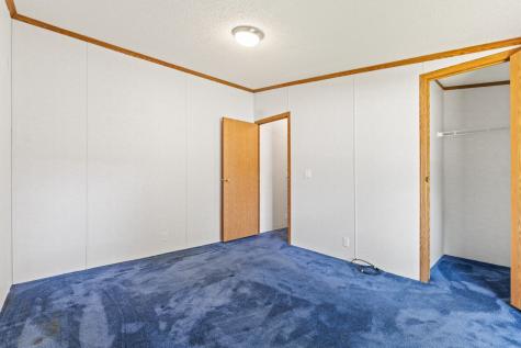 16 Larry Lane Brunswick ME 04011