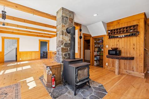 564 Hussey Hill Road Vassalboro ME 04989