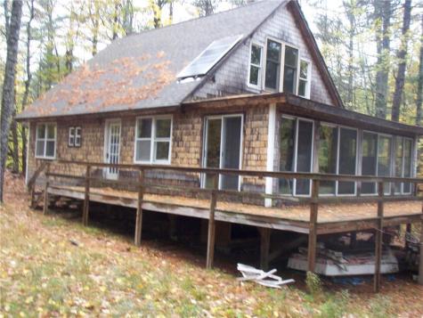 48 Old County Road Oxford ME 04270