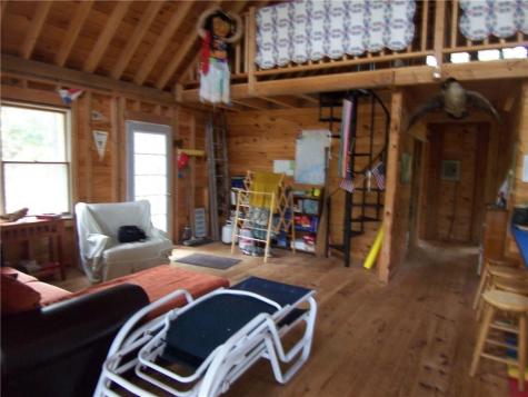 48 Old County Road Oxford ME 04270