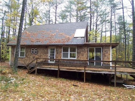 48 Old County Road Oxford ME 04270