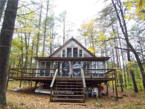 48 Old County Road Oxford ME 04270