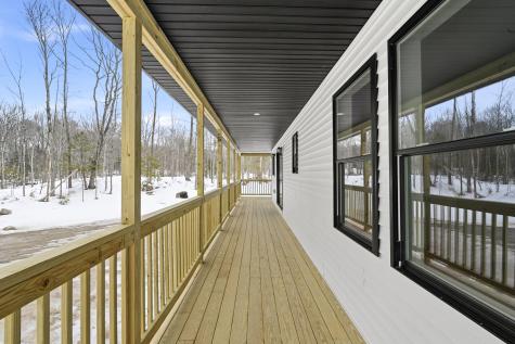 102 Noble Road Oxford ME 04270